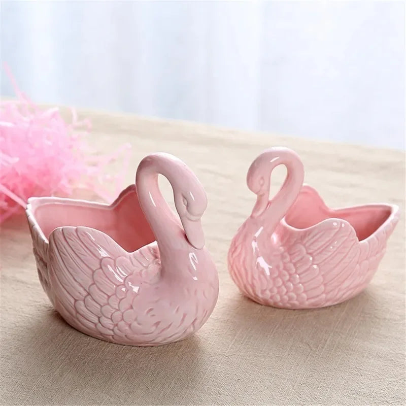 Nordic Swan Decor
